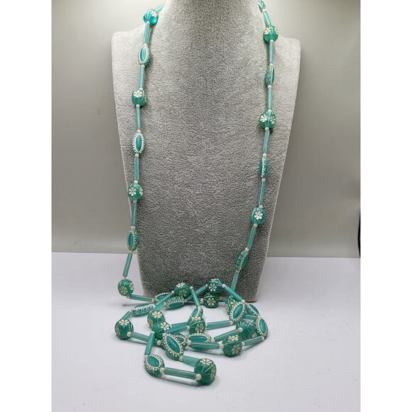 Vintage 1960s Japanese Carved Lucite Aqua Floral Bead Necklace 54 Inch Long - Picture 3 of 10